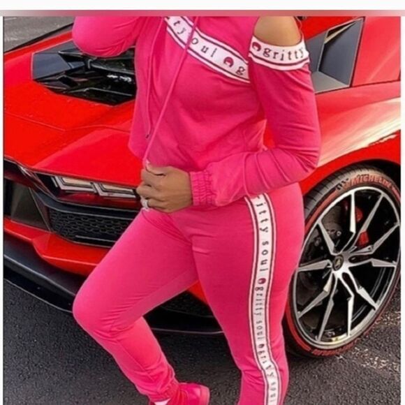 GRITTY SOUL Pretty In Pink Open Shoulder Tracksuit - Picture 4 of 6